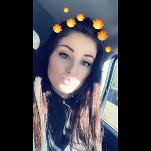 Meet your Posher, Baylee